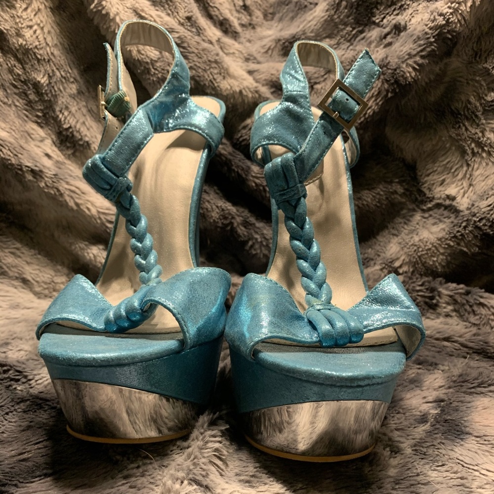 Baby Blue Heels